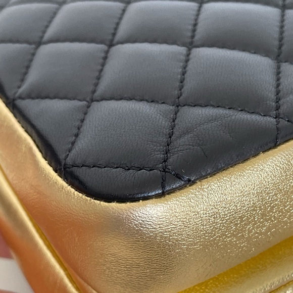 Chanel Bag - Picture 12 of 15